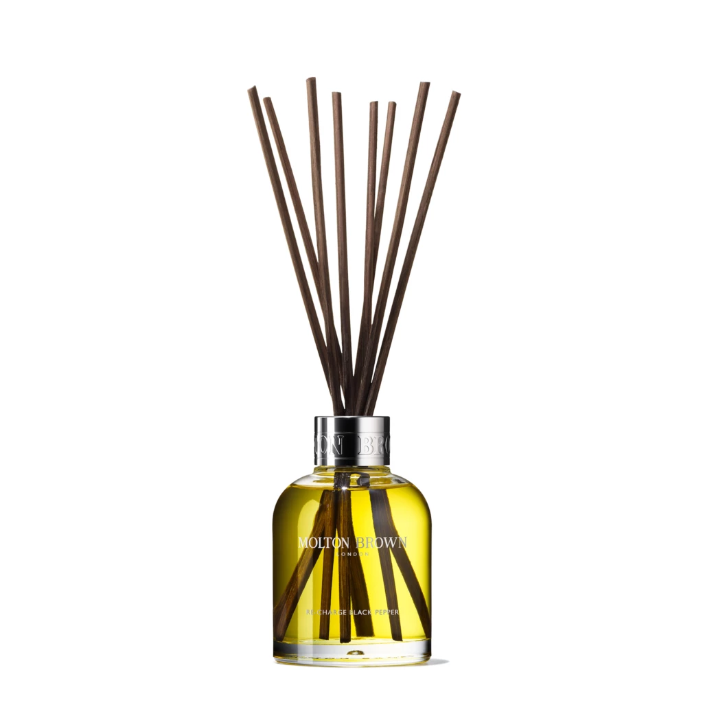 Molton Brown - Re-Charge Black Pepper Aroma Reeds 150 ml på KICKS.se