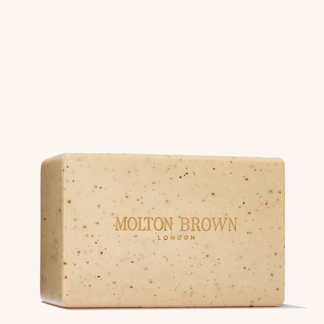 Re-charge Black Pepper Bodyscrub Bar 250 g