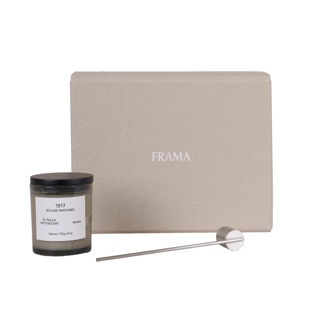 FRAMA - 1917 Scented Candle + Snufferosoitteessa Kicks.fi