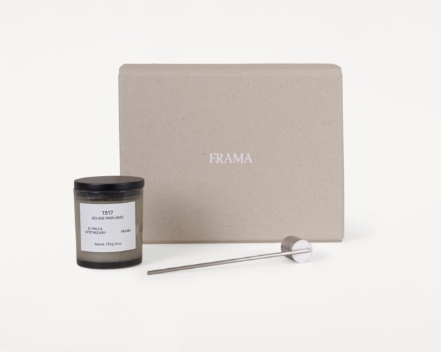 1917 Scented Candle + Snuffer 1917 Scented Candle + Snuffer