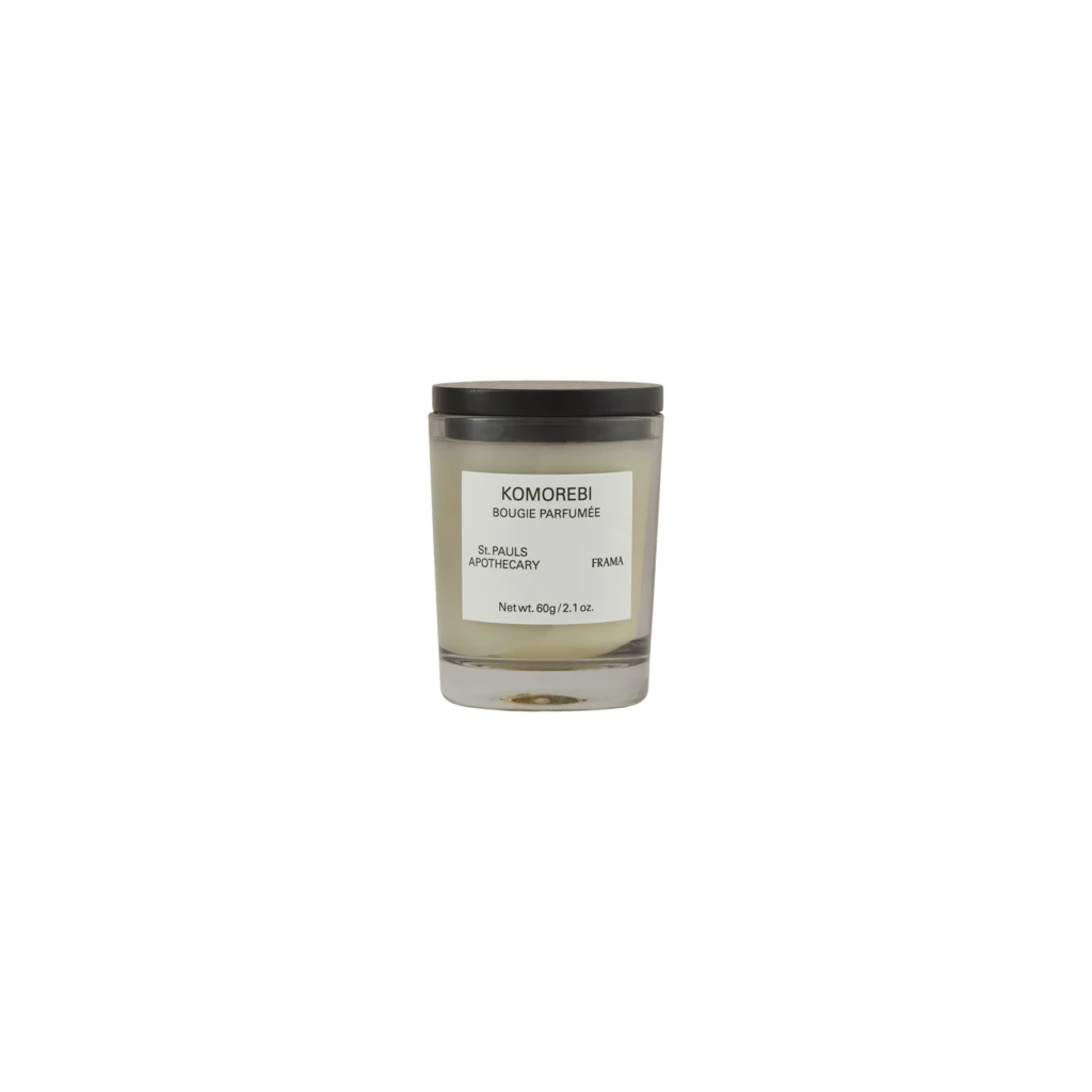 FRAMA - Komorebi Scented Candle 60 g på KICKS.no