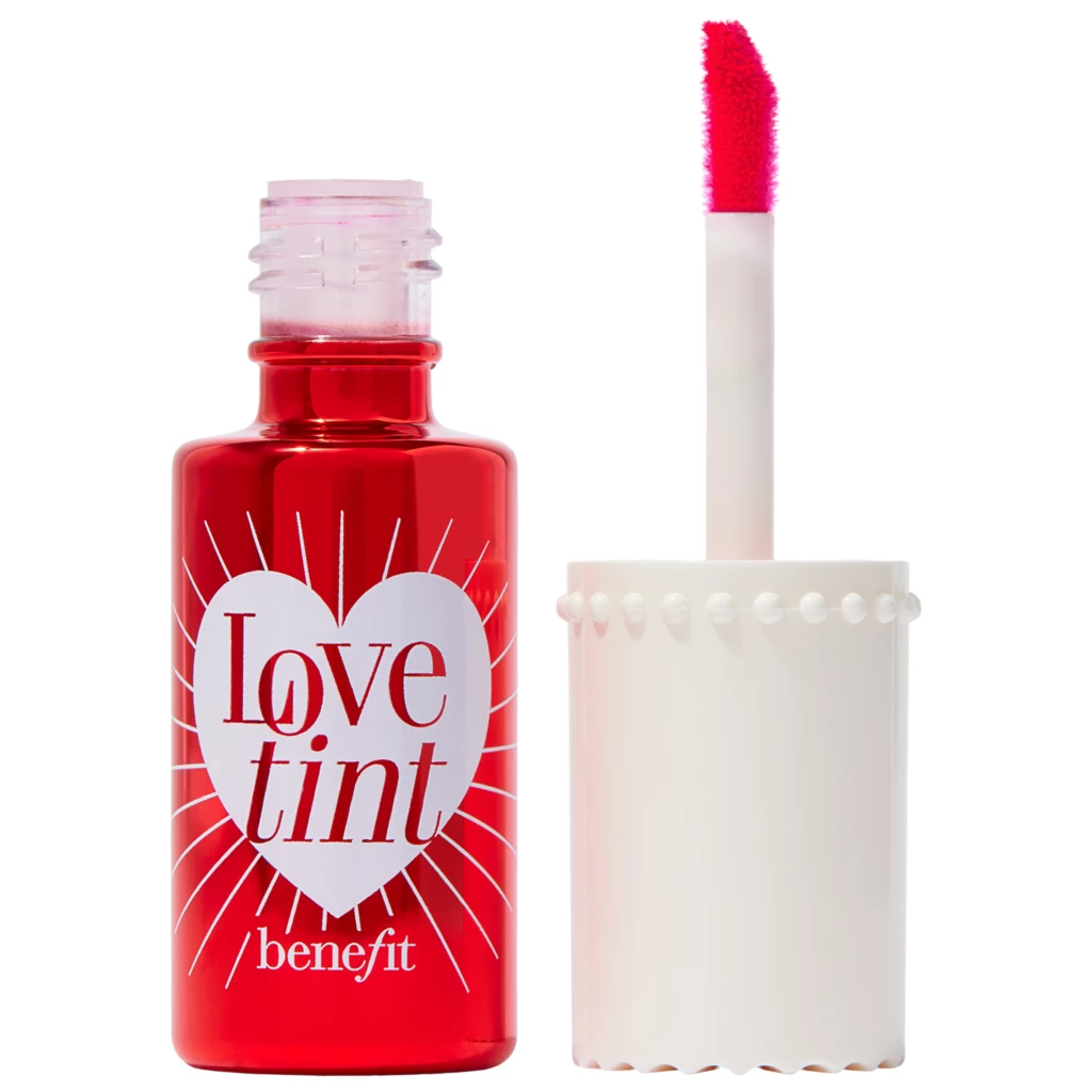 Benefit - Love Tint Fiery Red på KICKS.se