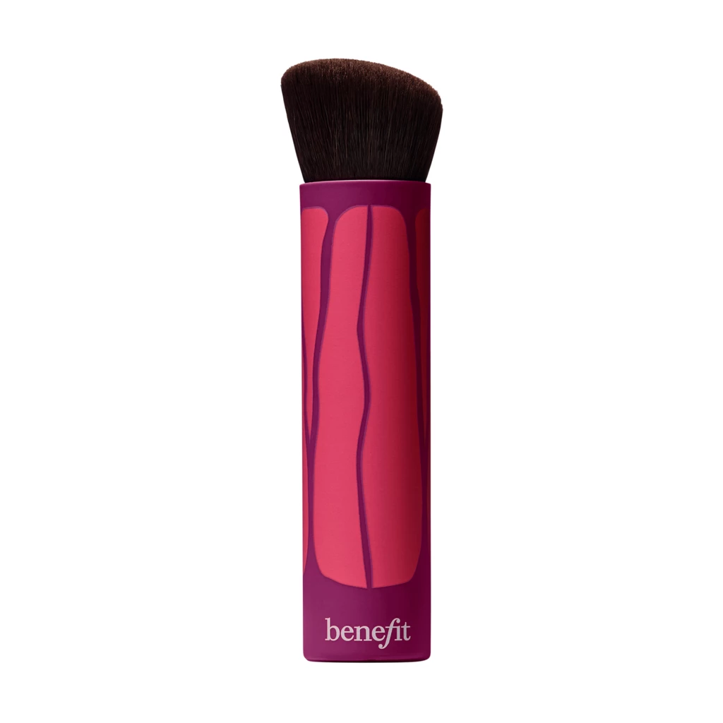 Benefit - Hoola Wavemaker - Bronzing Balm Brush på KICKS.se