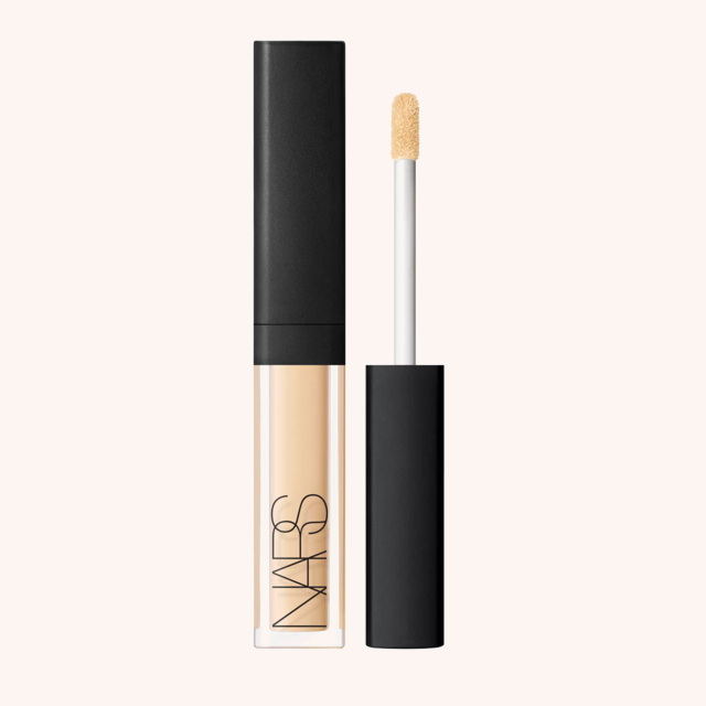 Mini Radiant Creamy Concealer Cafe Con Leche Mini Radiant Creamy Concealer Cafe Con Leche
