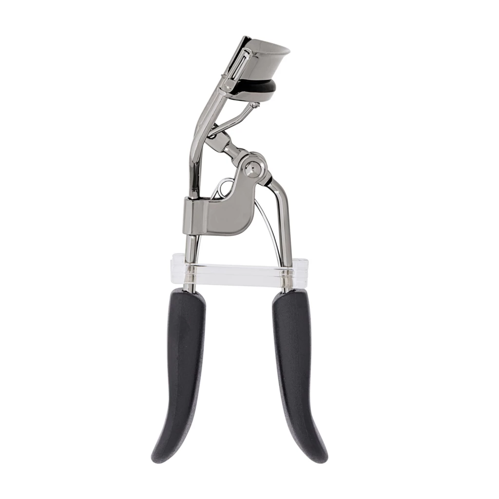 e.l.f. - Pro Eyelash Curler på KICKS.no