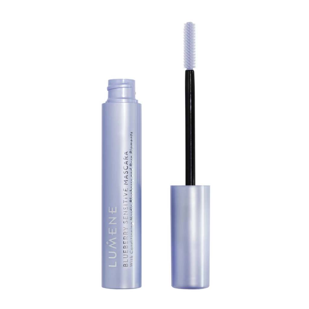 Lumene - Blueberry Sensitive Mascara Black på KICKS.no