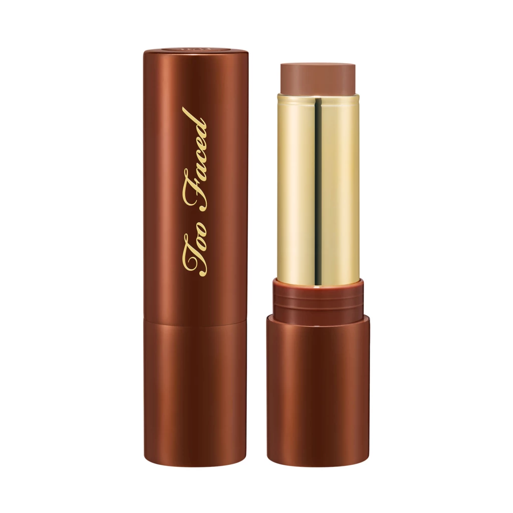 Too Faced - Chocolate Soleil Melting Bronzing & Sculpting Stick Chocolate Souffle på KICKS.no
