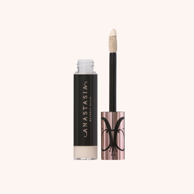 Magic Touch Concealer 4 Magic Touch Concealer 4