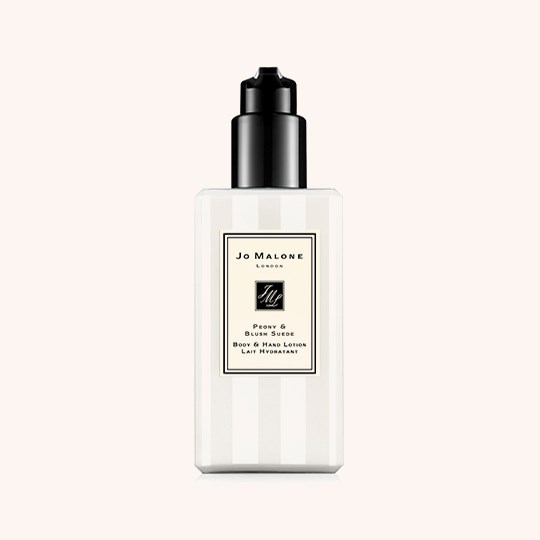 Peony & Blush Suede Body & Hand Lotion 250 ml Peony & Blush Suede Body & Hand Lotion 250 ml