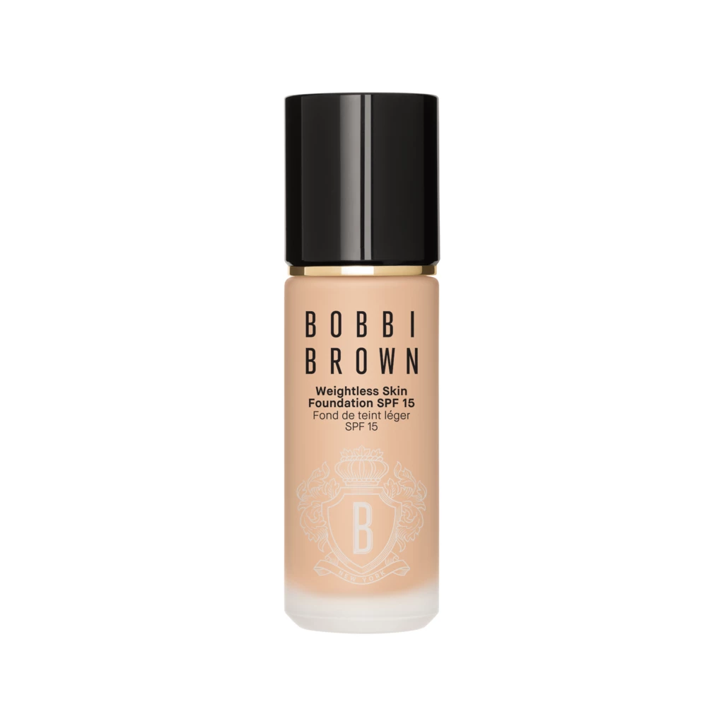 Bobbi Brown - Weightless Skin Foundation SPF15 15 Warm Beige på KICKS.se