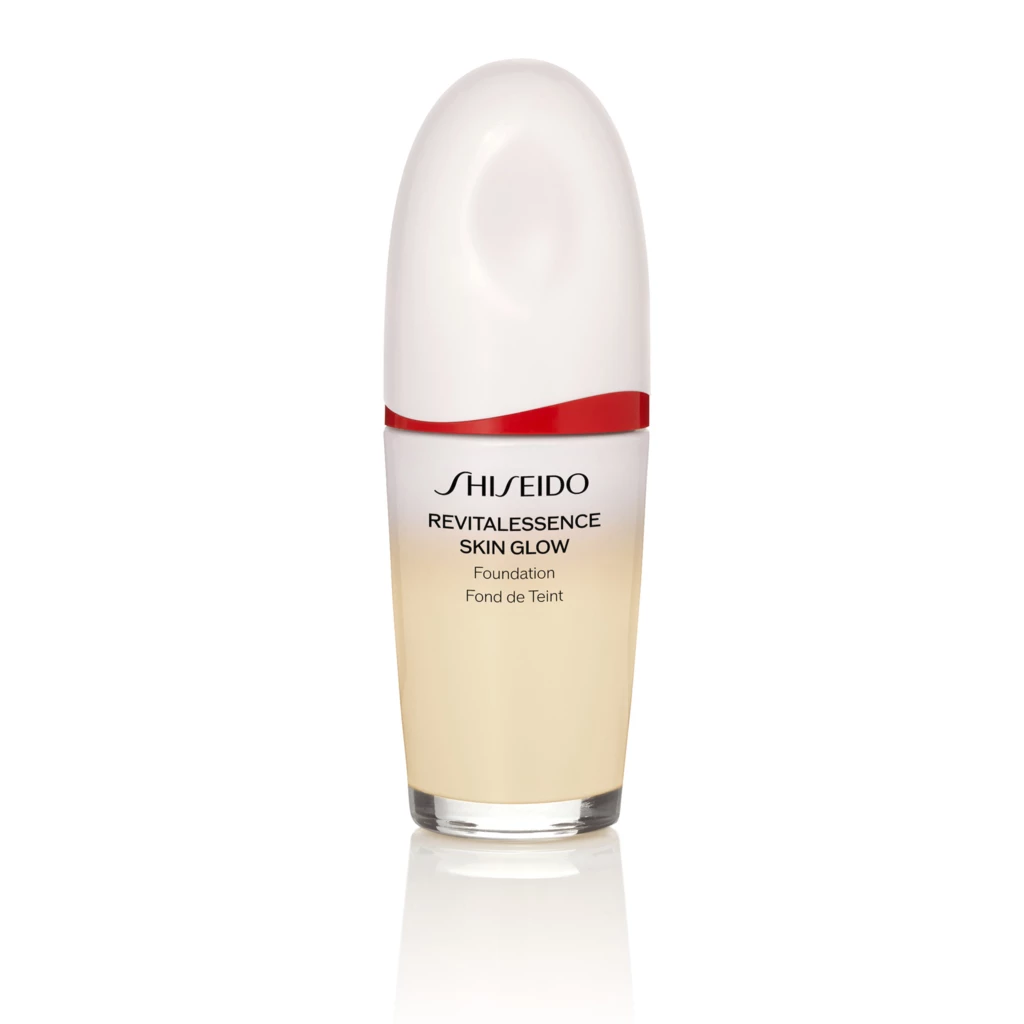 Shiseido Revitalessence Glow Foundation 110 Alabaster - 30 ml