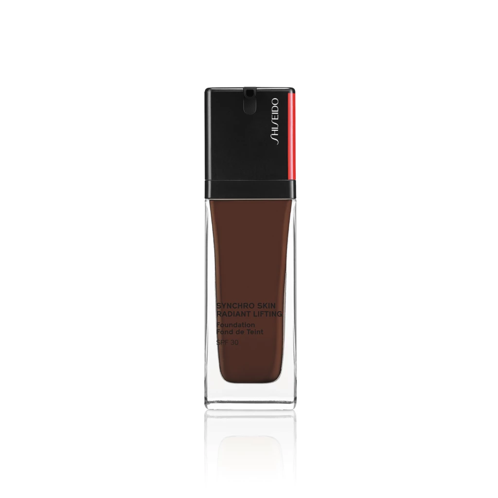 Shiseido - Synchro Skin Radiant Lifting Foundation 560 Obsidian på KICKS.se