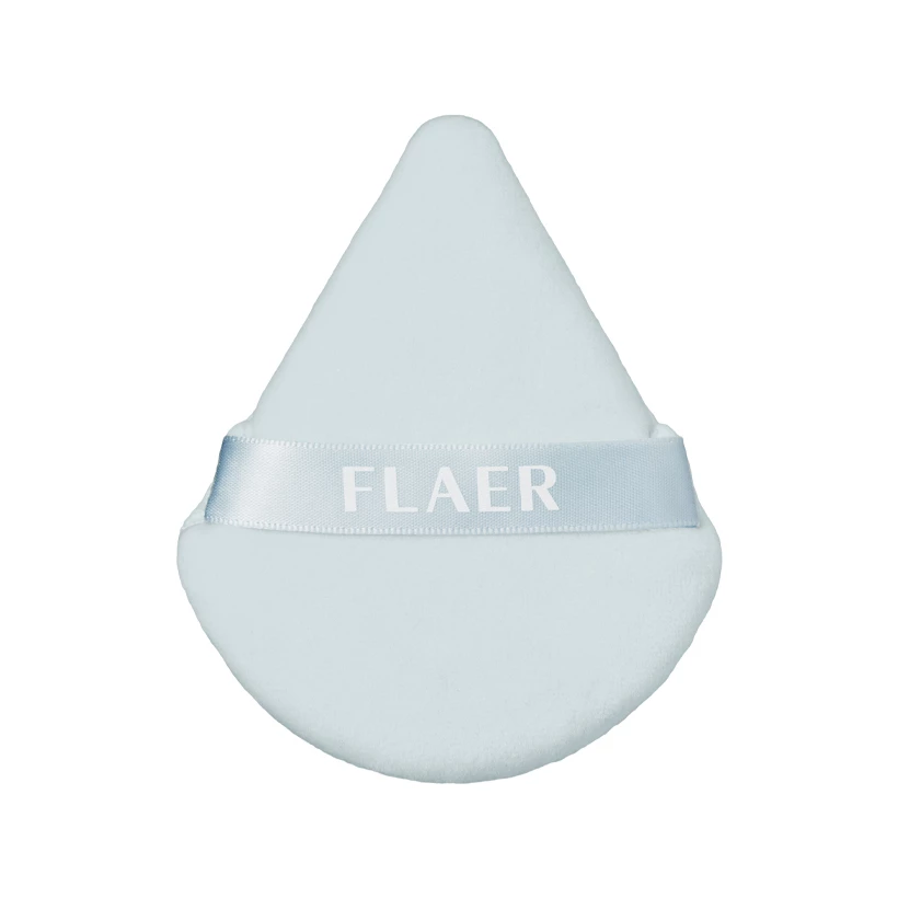 FLAER - Triangle Powder Puff på KICKS.se