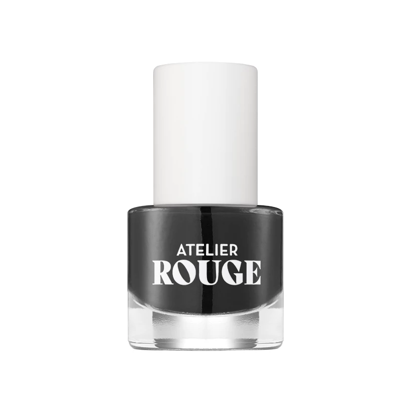 Atelier Rouge - Nail Polish 8ml 101 Noir Forever på KICKS.se