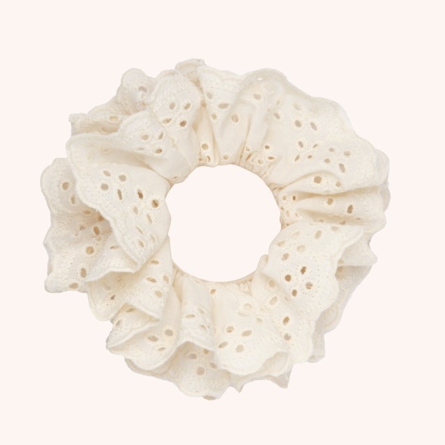 Broderie Scrunchie