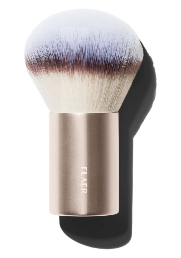 FLAER - 110 Kabuki Brush på KICKS.se