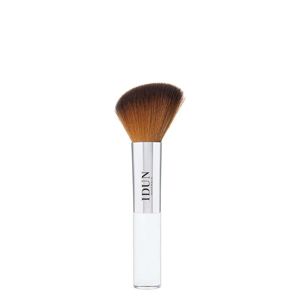IDUN Minerals - Bronzer & Blush Brush på KICKS.se