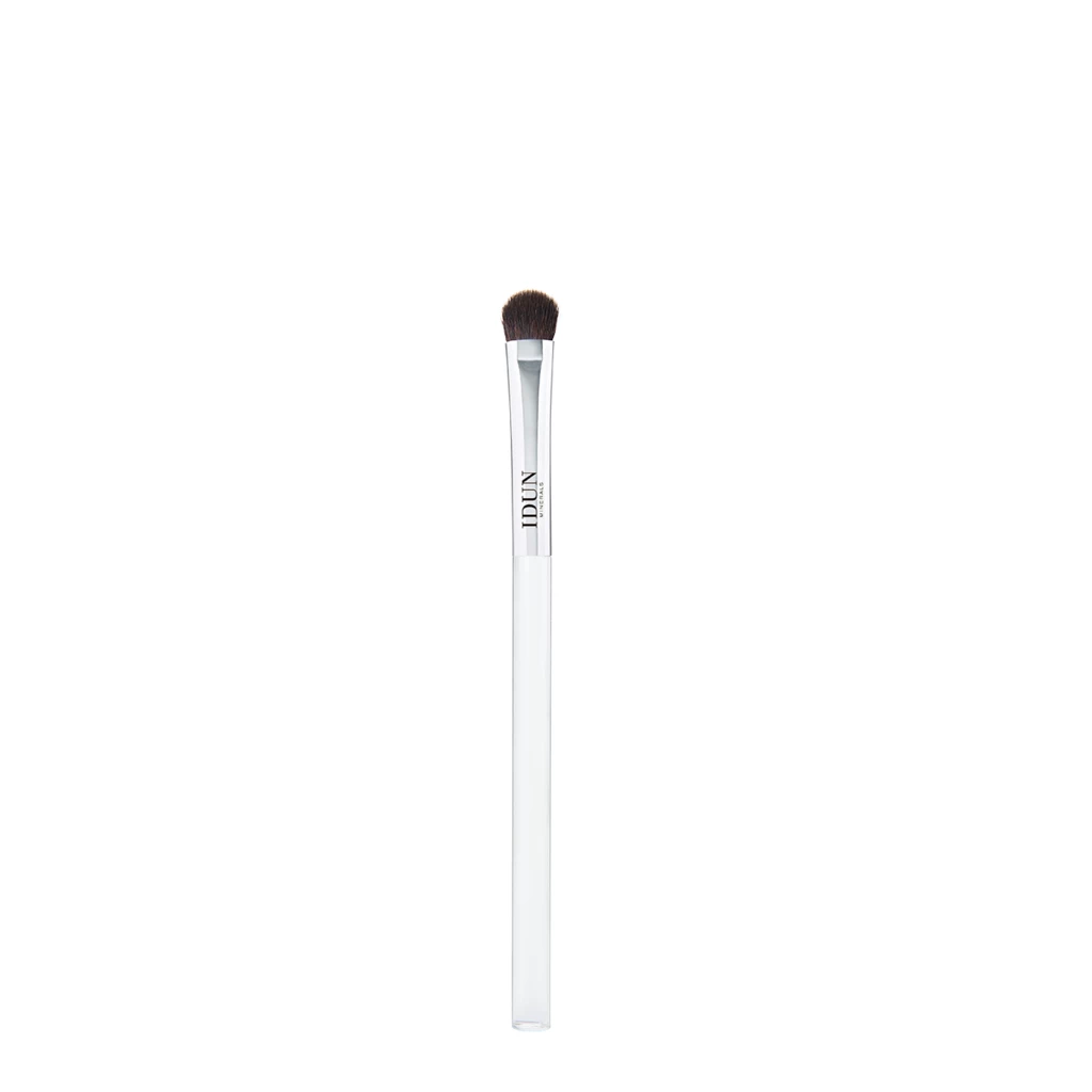 IDUN Minerals - Precision Eyeshadow Brush på KICKS.se