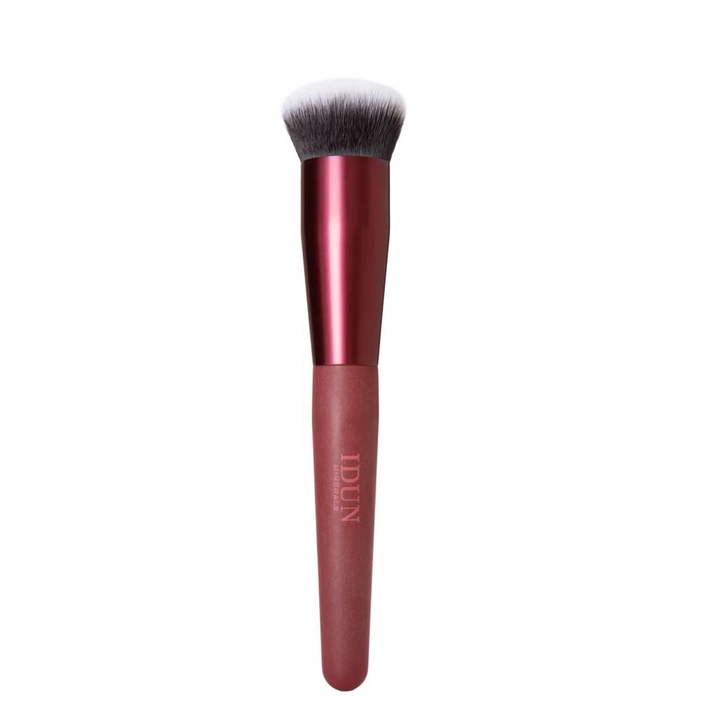IDUN Minerals - Pro Buffer Foundation Brush på KICKS.no