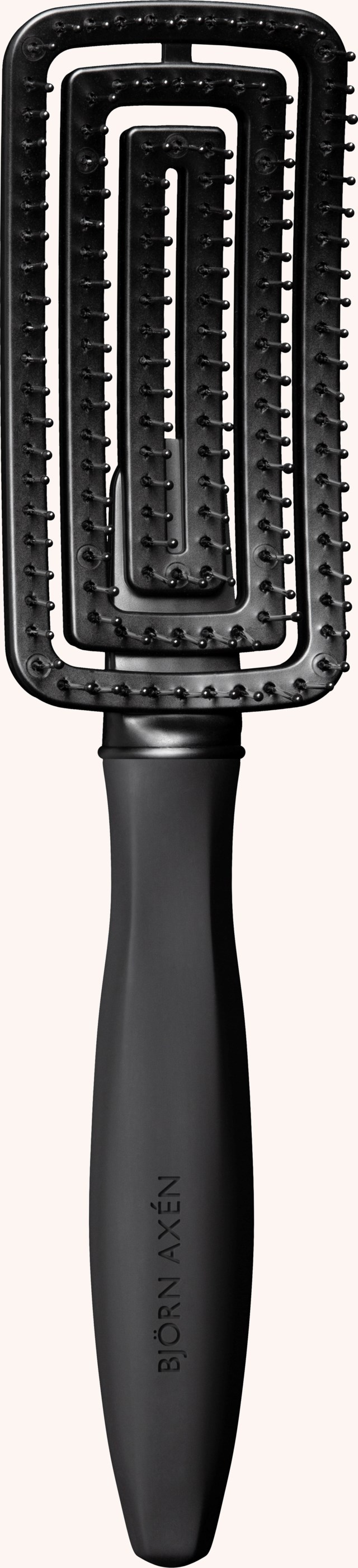 Wet Hair Brush Detangling & Blowout Wet Hair Brush Detangling & Blowout