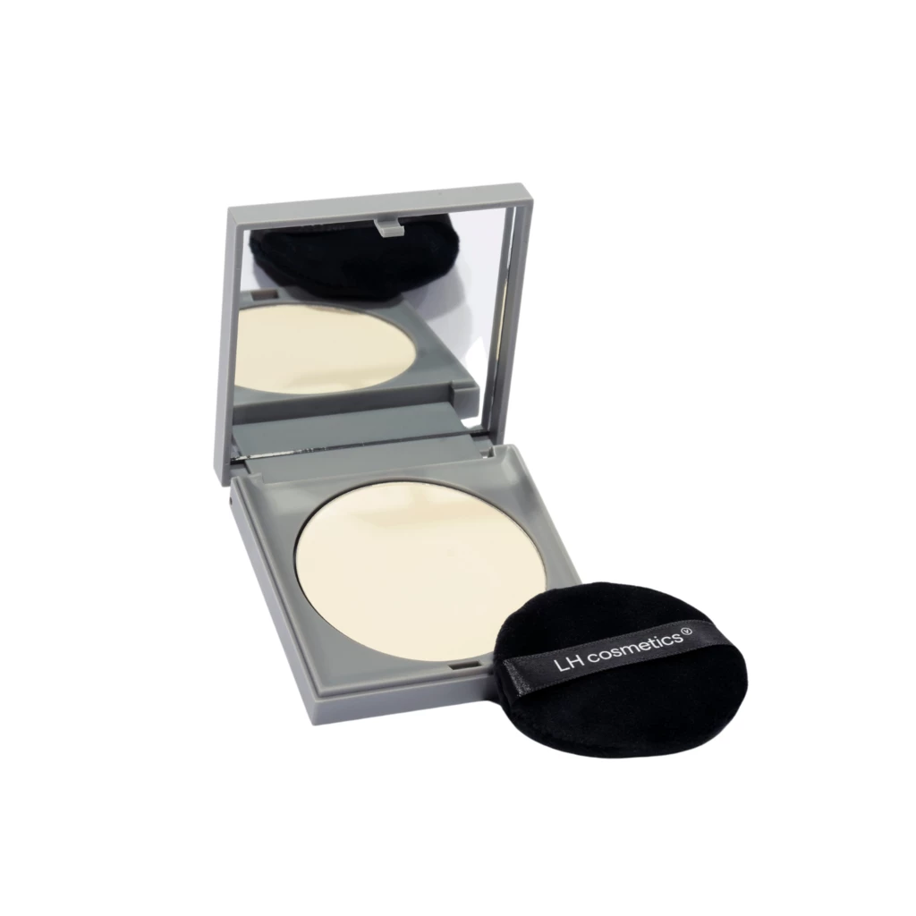 LH cosmetics - Blotting Powder Translucent på KICKS.se
