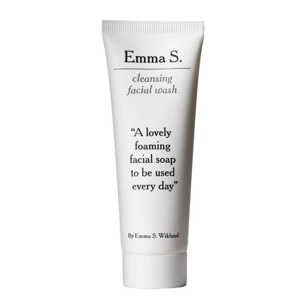 Emma S - Cleansing Facial Wash 50 ml på KICKS.se