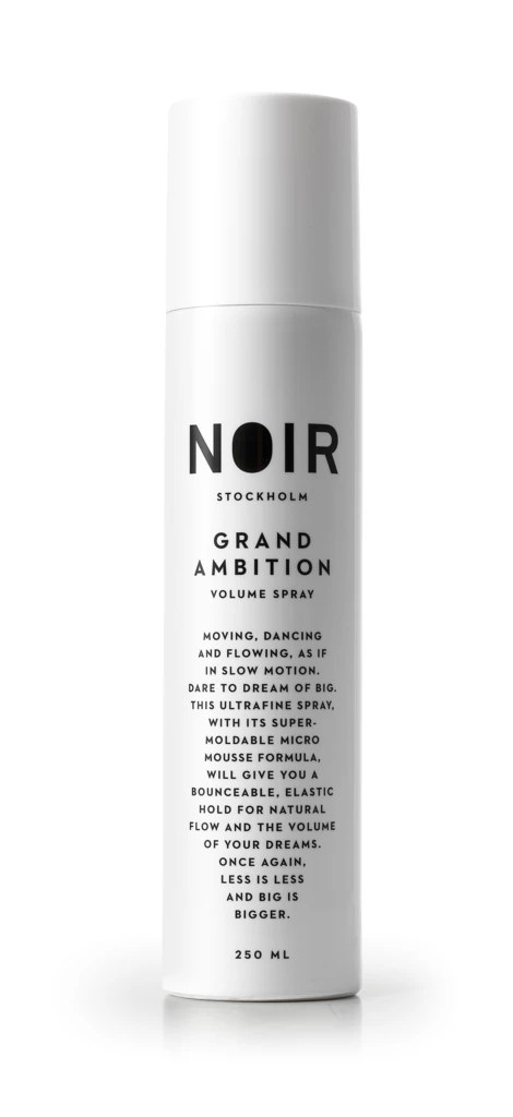 NOIR Stockholm - Grand Ambition - Volume Spray 250 ml på KICKS.se