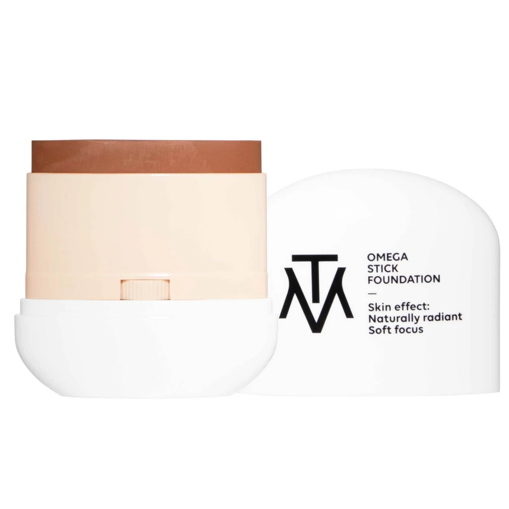 MAKETHEMAKE - Omega Stick Foundation N10osoitteessa Kicks.fi