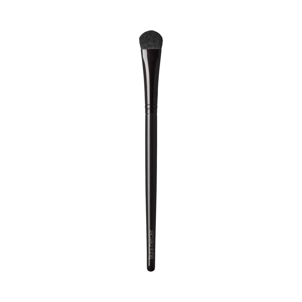 Laura Mercier - All Over Eye Brush på KICKS.se