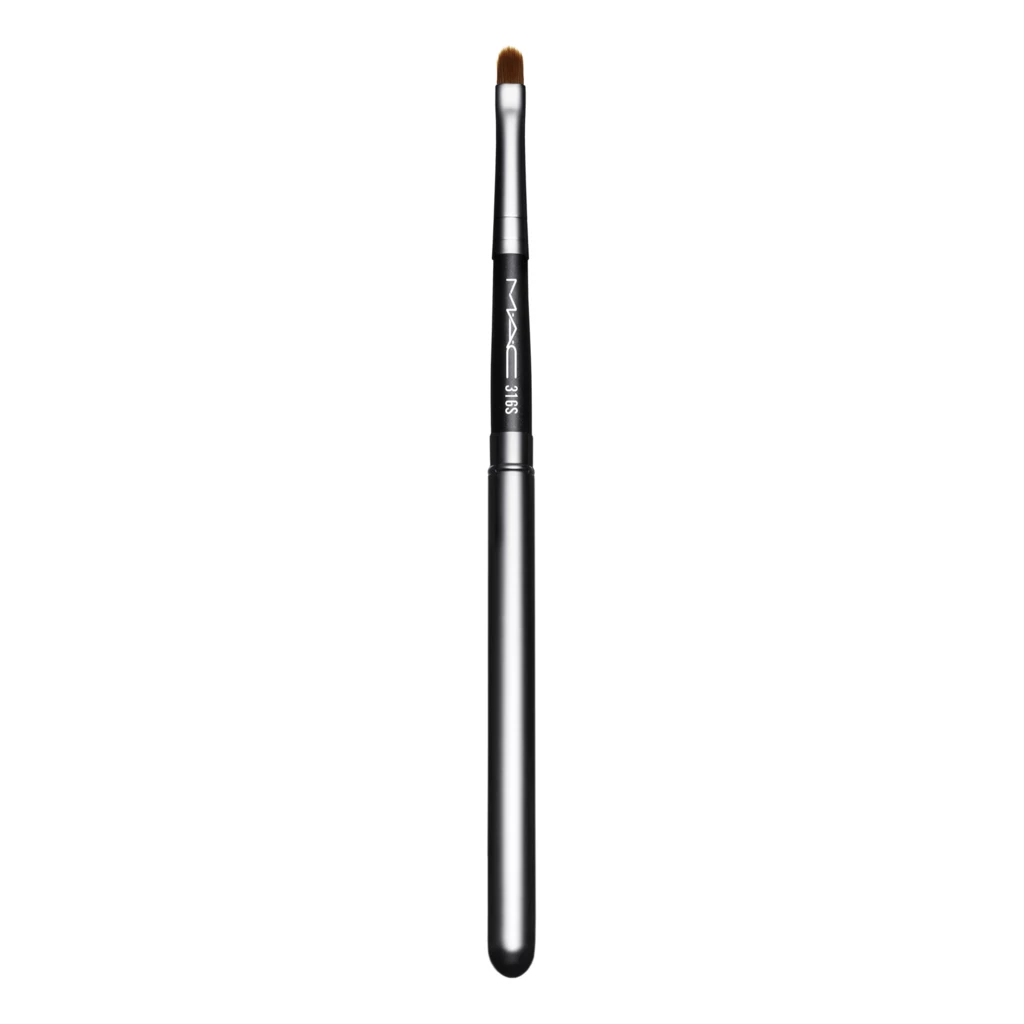MAC - 316 Synthetic Lip Brush på KICKS.no