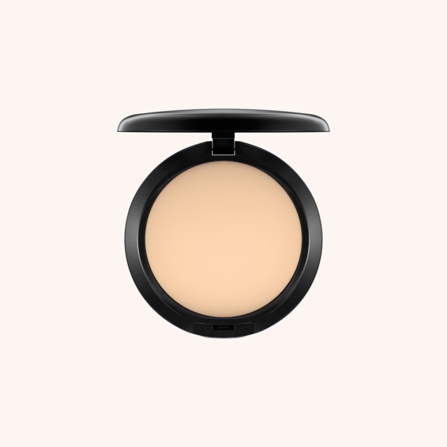 Studio Fix Powder Plus Foundation NC20 Studio Fix Powder Plus Foundation NC20