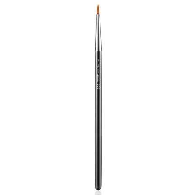 MAC - 209 Synthetic Eye Liner Brush på KICKS.se