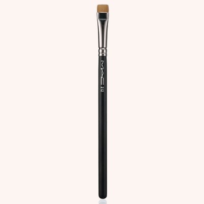 212 Synthetic Flat Definer Brush 212 Synthetic Flat Definer Brush