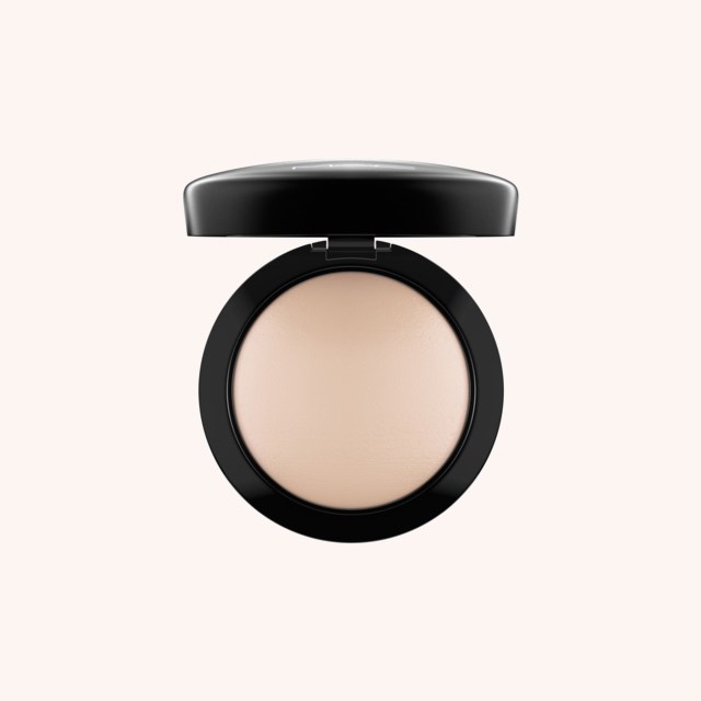 Mineralize Skinfinish/ Natural Light