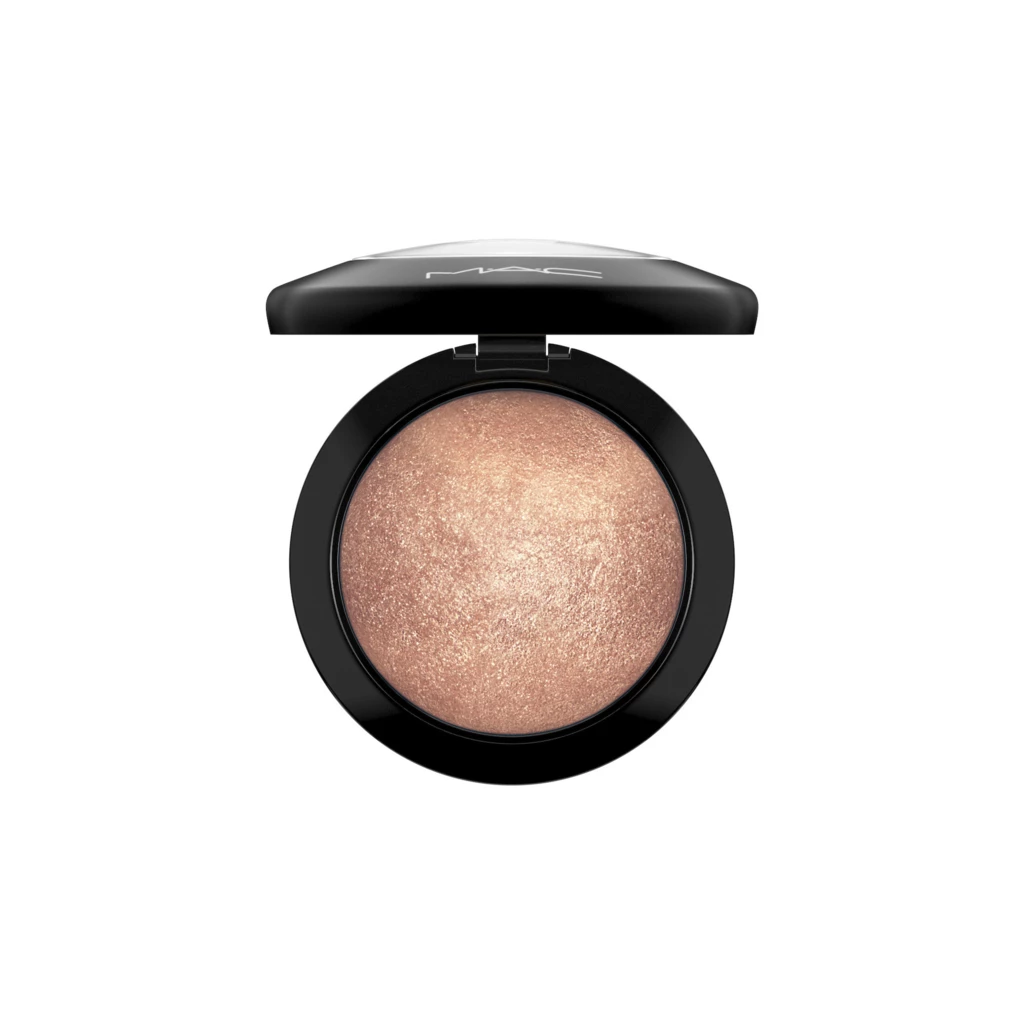 MAC - Mineralize Skinfinish/ Natural Global Glowosoitteessa Kicks.fi
