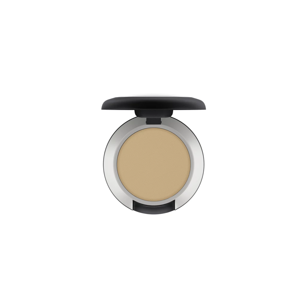 MAC - Powder Kiss Single Eyeshadow Per-Suede Me på KICKS.no
