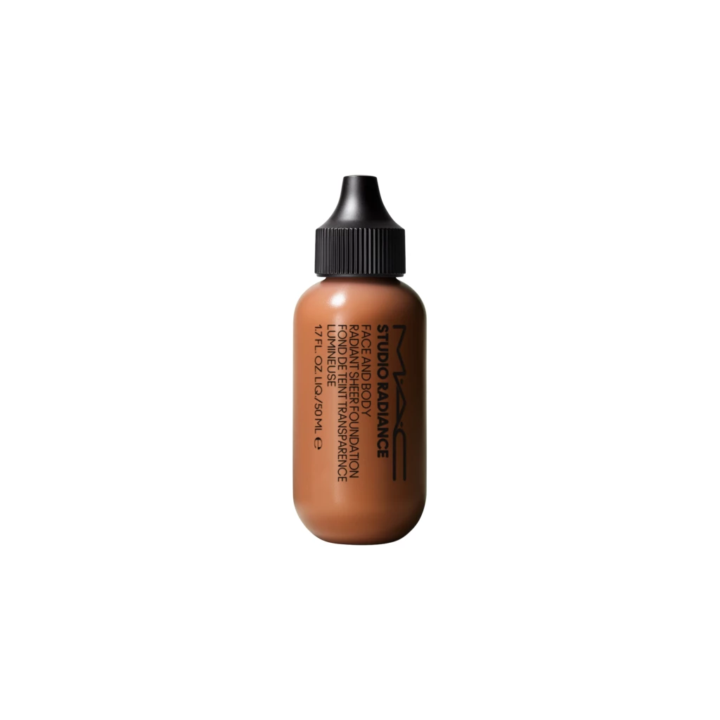 MAC - Studio Radiance Face And Body Radiant Sheer Foundation C 7 på KICKS.se