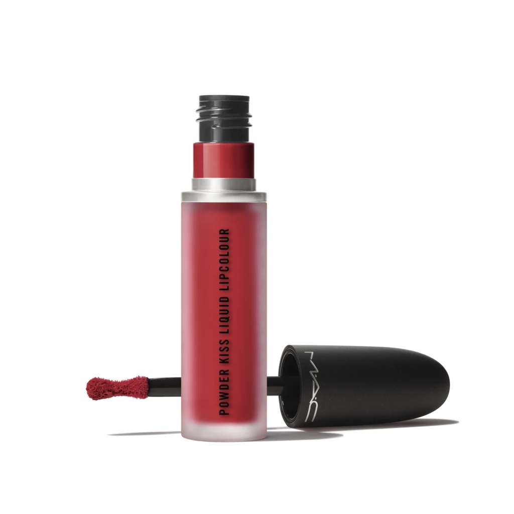 MAC - Powder Kiss Liquid Lipcolour Ruby Booosoitteessa Kicks.fi