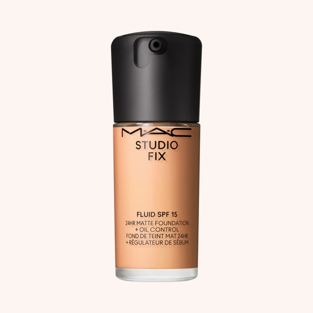 Studio Fix Fluid Broad Spectrum Foundation Spf 15 NW15 Studio Fix Fluid Broad Spectrum Foundation Spf 15 NW15