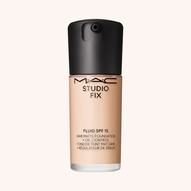 Studio Fix Fluid Broad Spectrum Foundation Spf 15 NC10