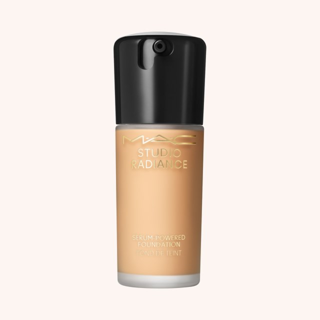 Studio Radiance Serum Powered Foundation NC 30 Studio Radiance Serum Powered Foundation NC 30
