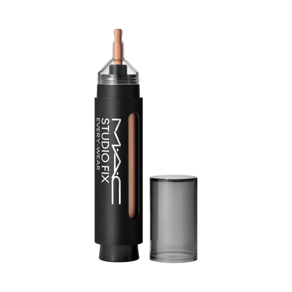 MAC - Studio Fix Every-Wear All-Over Face Pen NC27 på KICKS.se