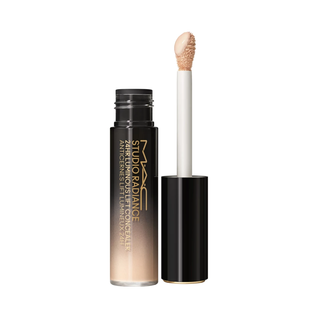 MAC - Studio Radiance 24Hr Luminous Lift Concealer NW5 på KICKS.se