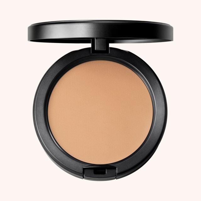 Studio Fix Plus Powder Foundation NC30