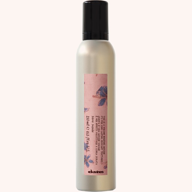 Volume Boosting Mousse 250 ml Volume Boosting Mousse 250 ml