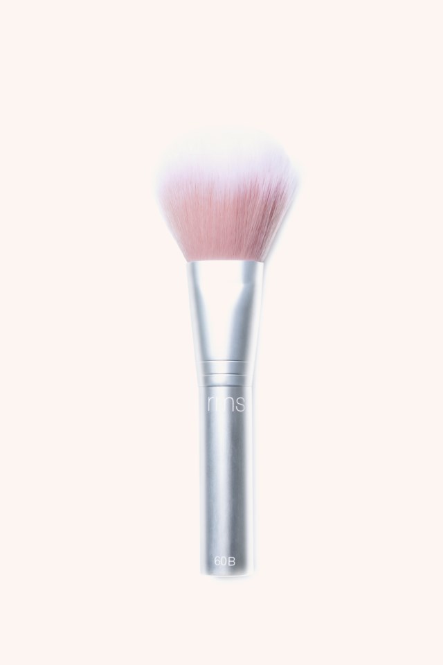 Skin2Skin Powder Blush Brush Skin2Skin Powder Blush Brush