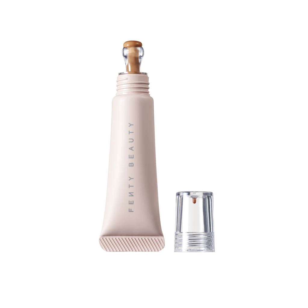 Fenty Beauty - Bright Fix Eye Brightener Toffee på KICKS.se