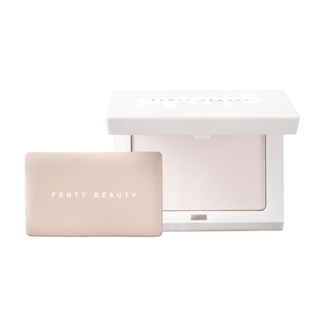 Fenty Beauty - Invisimatte Instant Setting + Blotting Powder Invisimatte 2.0 på KICKS.se