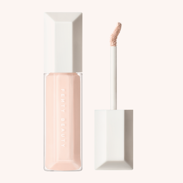 We're Even Hydrating Longwear Concealer 125C We're Even Hydrating Longwear Concealer 125C