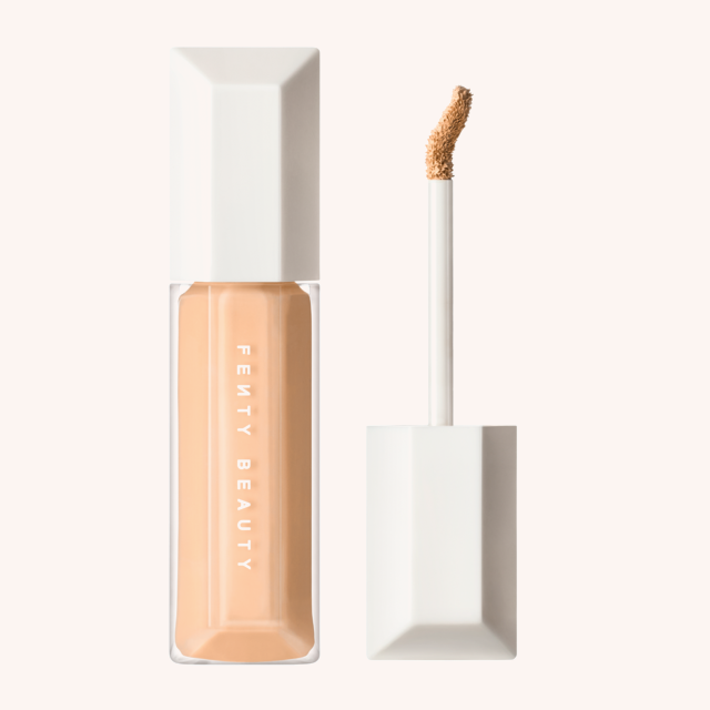 We're Even Hydrating Longwear Concealer 230W We're Even Hydrating Longwear Concealer 230W